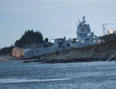 Καμία ευθύνη στον πλοίαρχο του ελληνόκτητου τάνκερ για τη σύγκρουση με τη νορβηγική φρεγάτα - Tί αναφέρει η Tsakos C.M.